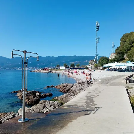 ゲストハウス Gasho 3*